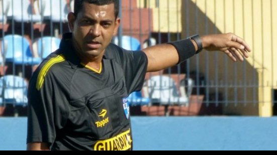 Imagem Náutico x Bahia: arbitragem do Rio de Janeiro comanda clássico nordestino