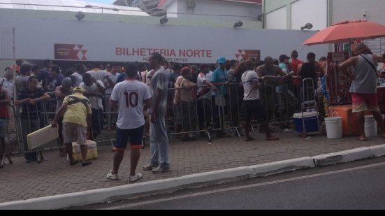 Imagem Filas imensas e quase 19 mil ingressos vendidos para Vitória x Luverdense 