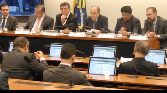 Imagem Presidente da FBF pede maior prazo para clubes se adequarem ao Profut