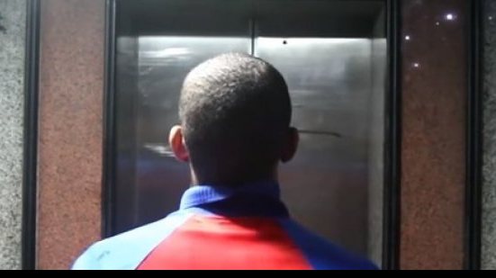 Imagem Zoeira sem fim: com vídeo, rubro-negros devolvem piada do elevador a tricolores