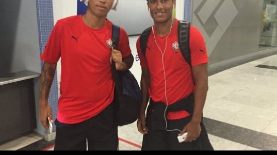 Imagem  Vitória já está em Recife para despedida da Série B