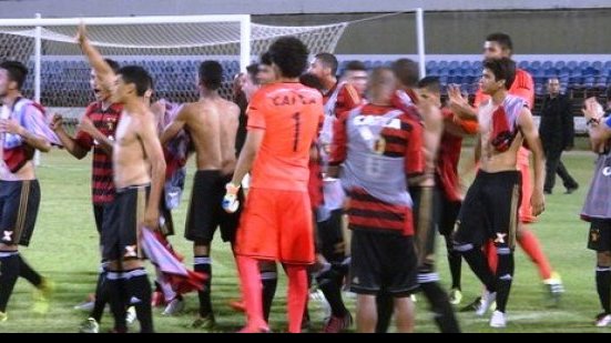 Imagem Vitória avança para semifinal e Bahia é eliminado da Copa do Nordeste sub-20