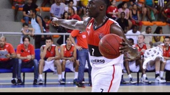 Imagem Basquete: Vitória recebe Macaé tentando vencer terceira no NBB