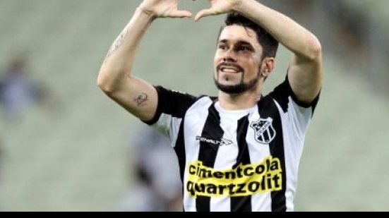 Imagem Especulado no Bahia, Ricardinho afirma que fica no Ceará em 2016