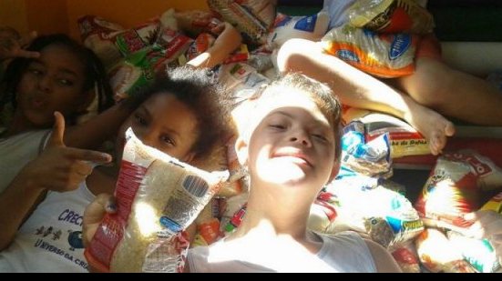 Imagem Basquete: Vitória já arrecadou e doou mais de 7 toneladas de alimentos