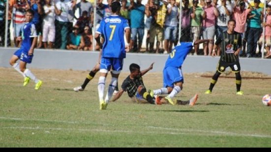 Imagem Santo Amaro e Uruçuca duelam título do Intermunicipal 2015 neste domingo