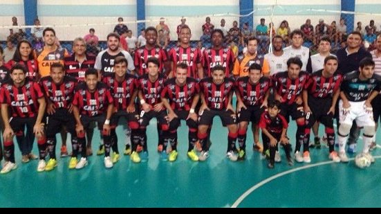 Imagem Após jogo disputado, Vitória conquista título estadual de Futsal nos pênaltis