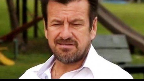 Imagem Dunga revela ter sofrido ameaça de empresário por convocação de jogador