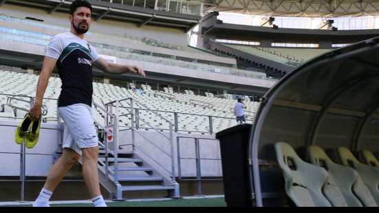 Imagem Após recusar propostas da dupla BAVI, meia do Ceará deve ir para Arábia