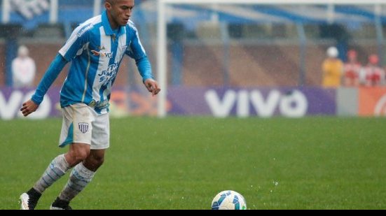 Imagem Nino Paraíba é o primeiro reforço de clube da Série A visando 2016