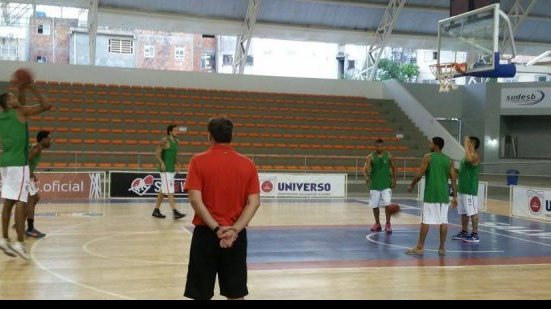 Imagem NBB: com três jogos fora de casa, técnico do Vitória quer trazer bons resultados