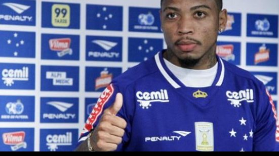 Imagem Bahia busca contratação do atacante Marinho ex-Ceará