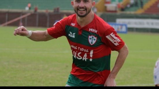 Imagem Artilheiro da Série C, atacante da Portuguesa pode reforçar o Vitória