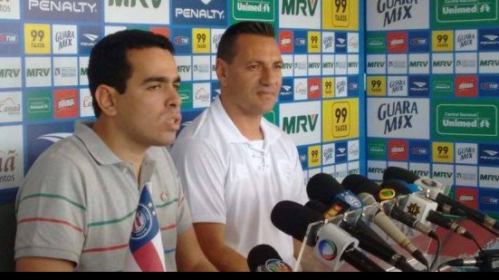 Imagem Presidente do Bahia enaltece Doriva e confirma que reforços estão próximos