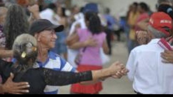 Imagem Exercícios físicos podem reduzir riscos do Alzheimer, aponta estudo