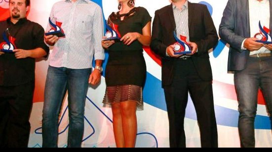 Imagem Estado premia melhores do esporte baiano em 2015