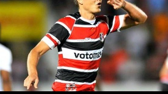 Imagem Ex-zagueiro do Vitória volta atrás e renova com o Santa Cruz