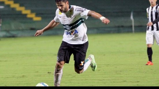 Imagem Internacional mira contratação de atacante que passou pela dupla BAVI