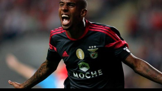 Imagem Na mira do Cruzeiro, empresário diz que Talisca não está disponível