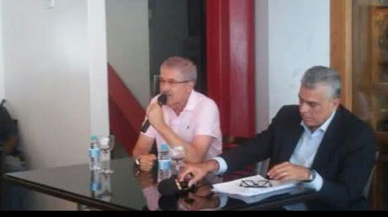 Imagem Conselheiros do Vitória se reúnem para apresentação do novo estatuto do clube
