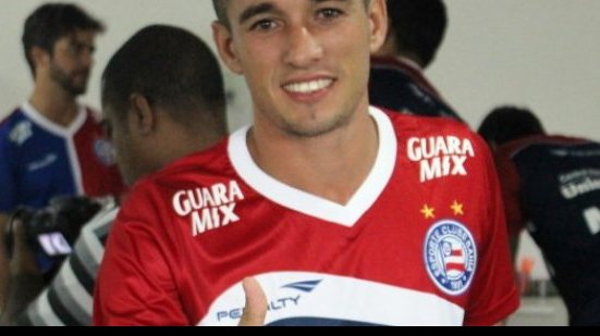 Imagem Apresentado pelo Bahia, meio-campo promete dar ‘qualidade na saída de bola’
