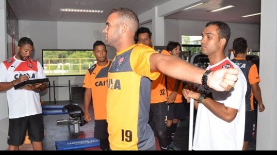 Imagem  Vitória segue testes físicos e apresenta Tiago Real nesta quinta