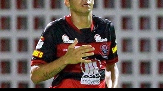 Imagem Clube nordestino contrata Neto Baiano para substituir artilheiro da Série B