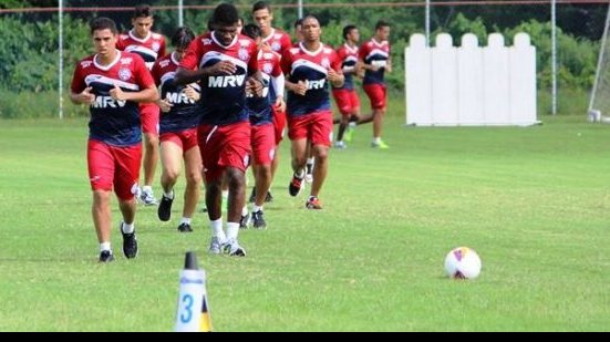 Imagem Bahia segue pré-temporada com treino físico no Fazendão