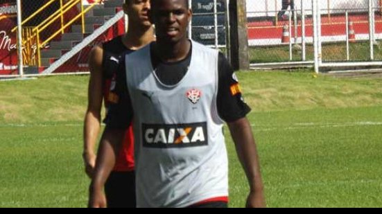 Imagem Vitória empresta três jogadores a time da Série B