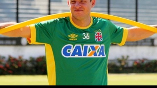 Imagem Reserva no Vitória, Marcelo Mattos deve iniciar temporada no Vasco como titular