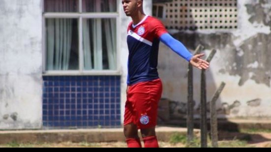Imagem Bahia goleia Araxá-MG e alcança quarta fase da Copa São Paulo