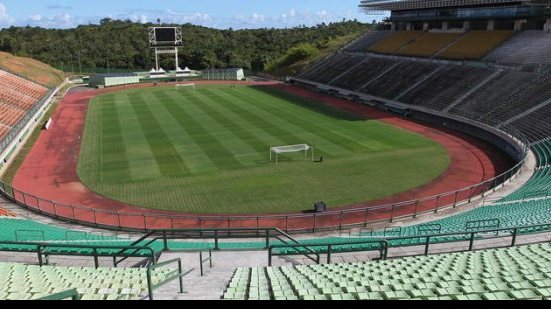 Imagem  A 13 dias do início do Baianão, apenas quatro estádios têm condições de jogo