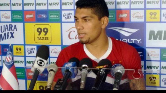Imagem Yuri comemora renovação de contrato com o Bahia