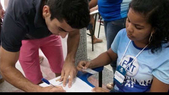 Imagem Atletas do Feirense prestam vestibular e podem ter bolsa integral na faculdade