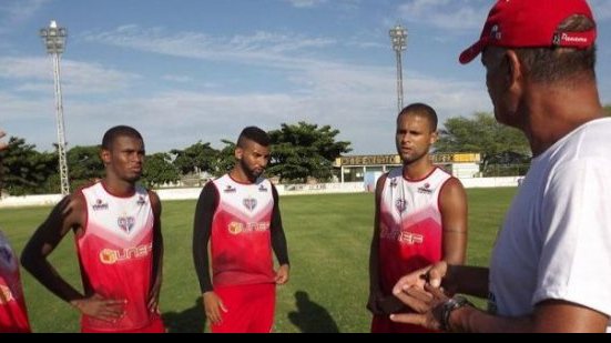 Imagem Com Barbosinha e 12 reforços, Bahia de Feira quer vaga na Copa do Nordeste