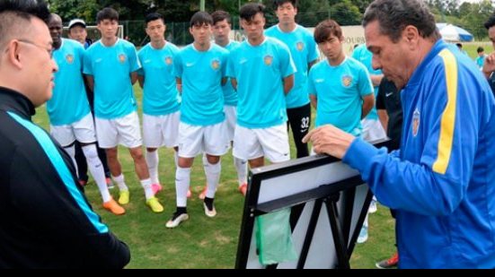 Imagem   Luxemburgo projeta derrota para o Vitória em amistoso