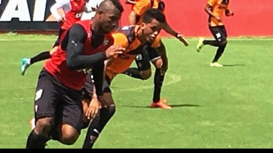Imagem Com Leandro Domingues, reservas do Vitória empatam com equipe sub-20 em treino