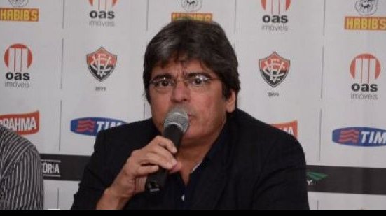 Imagem Carlos Falcão, vice-Presidente do Vitória