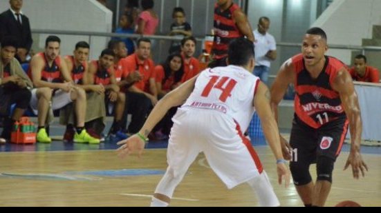 Imagem Em Cajazeiras, Vitória perde mais uma no NBB