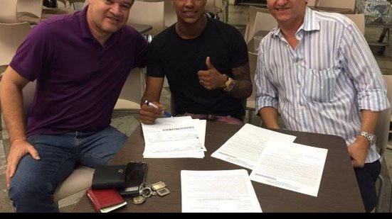 Imagem Galícia contrata meia revelado no Fluminense para a disputa do Baianão