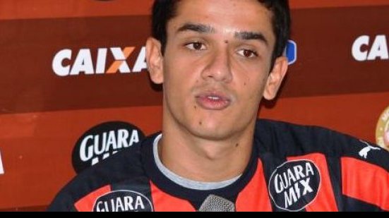 Imagem Substituto de Arthur Maia no Vitória, Alípio se anima: somos jogadores parecidos