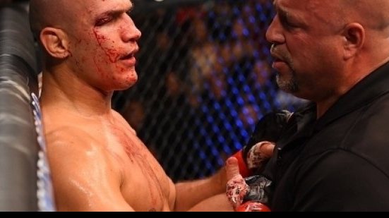 Imagem UFC define próximo adversário e Cigano volta a lutar em abril