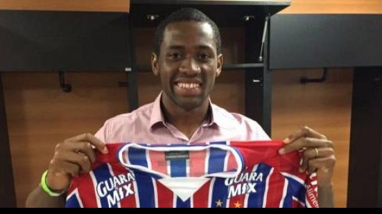 Imagem  Após semanas, Bahia oficializa contratação de Tinga