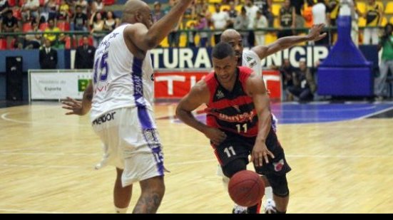 Imagem NBB: Vitória perde para o Mogi e cai uma posição na tabela