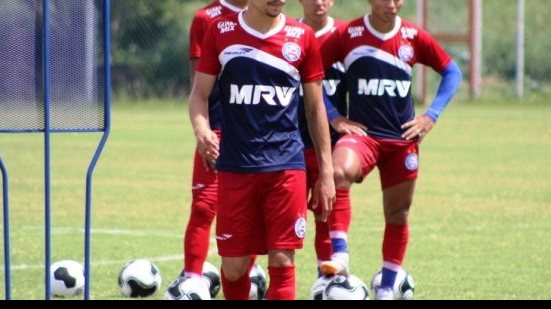 Imagem Bahia encerra preparação e divulga lista de relacionados para encarar Santa Cruz