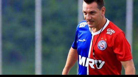Imagem Pego de surpresa, Doriva acha difícil o Bahia “jogar dois jogos no mesmo dia”