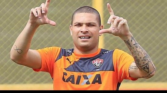 Imagem Vetado do jogo contra o Jacobina, Mattis segue tratamento no DM do Vitória