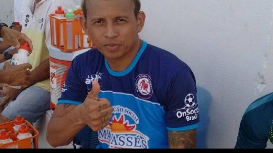 Imagem Ídolo do Vitória, Índio está perto de clube que disputa o Baianão