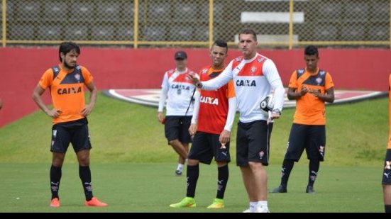 Imagem Sem Mattis e Maia, Mancini comanda treino tático