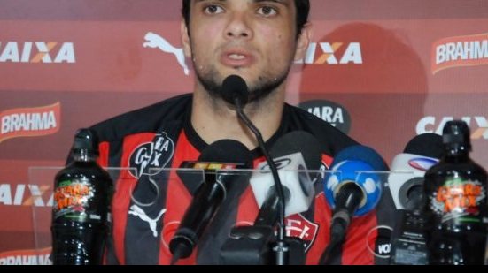 Imagem Recuperado da lesão no joelho, Norberto vai estender contrato com o Vitória
